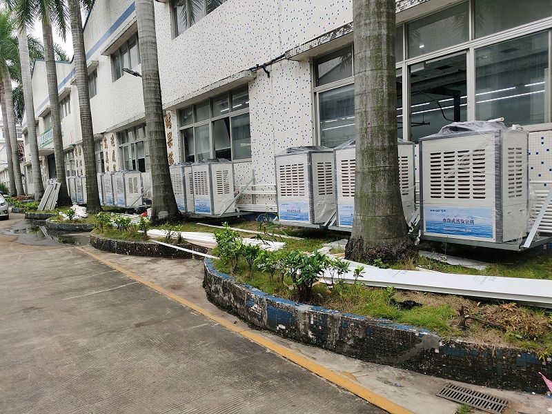 鋁制品廠房車間降溫工程-蒸發冷省電空調.jpg 鋁制品廠房車間降溫工程-蒸發冷省電空調.jpg